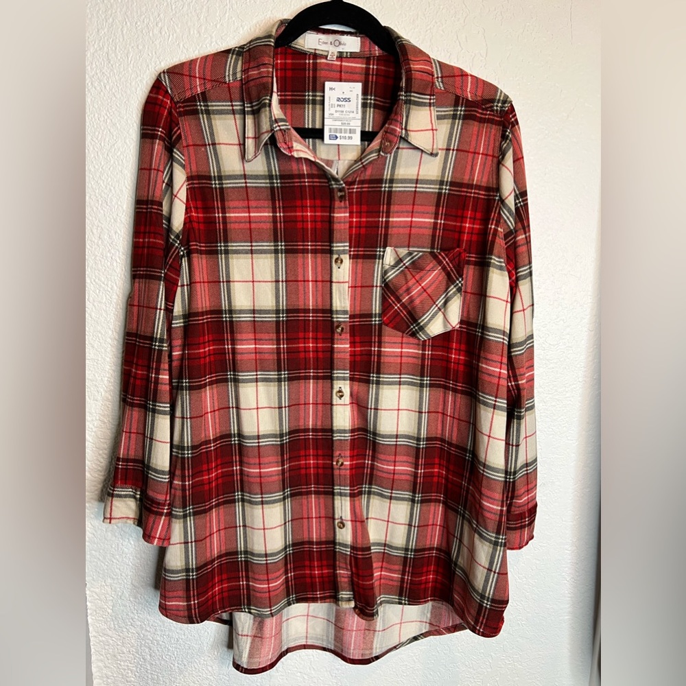 Red and white plaid long sleeve flannel